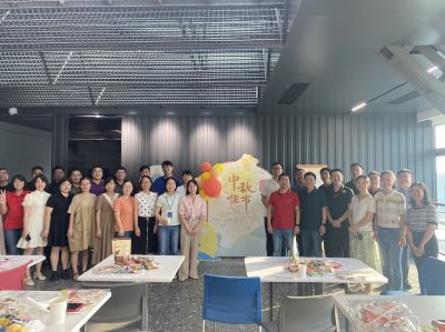 望天上明月 寄人間團圓，在豐富多彩的活動(dòng)中歡度中秋